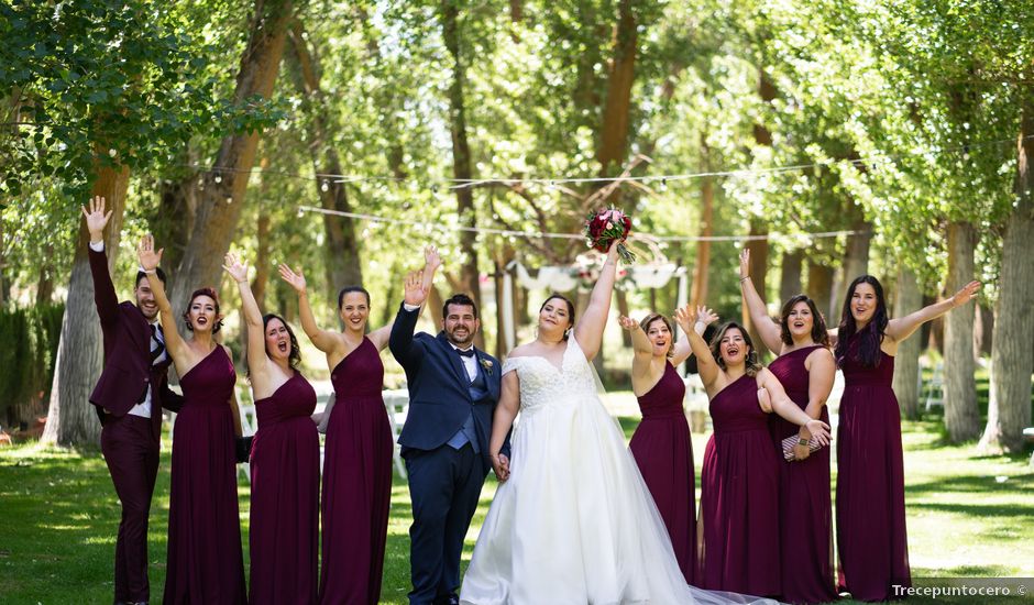 La boda de Angel y Silvia en Saelices, Cuenca