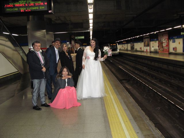 La boda de Juan Carlos y Paulette en Madrid, Madrid 15