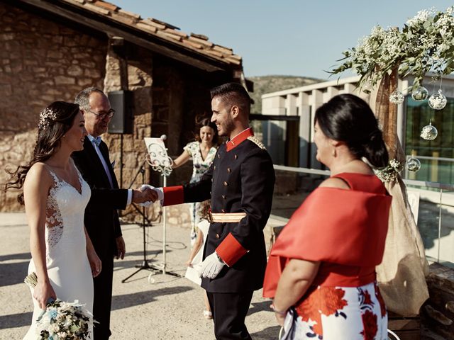 La boda de David y Alba en Mora De Rubielos, Teruel 39