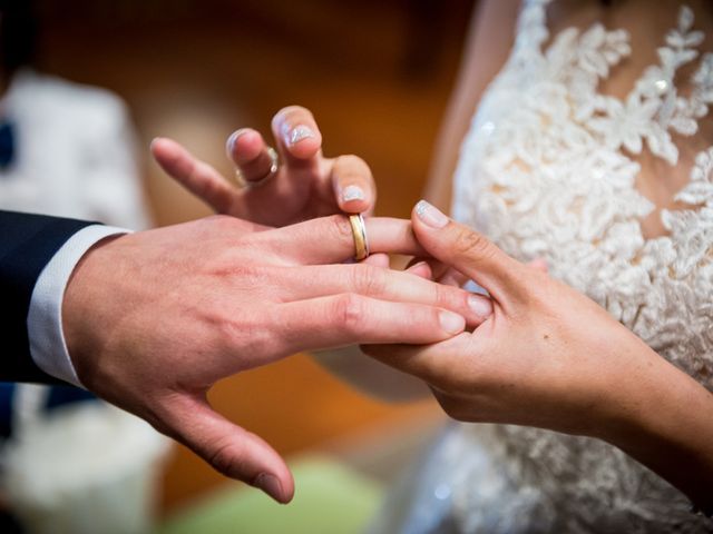 La boda de David y Nuria en León, León 11