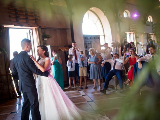 La boda de David y Nuria en León, León 28