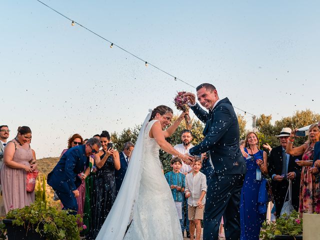 La boda de Ricardo y Isabel en Caracuel De Calatrava, Ciudad Real 48