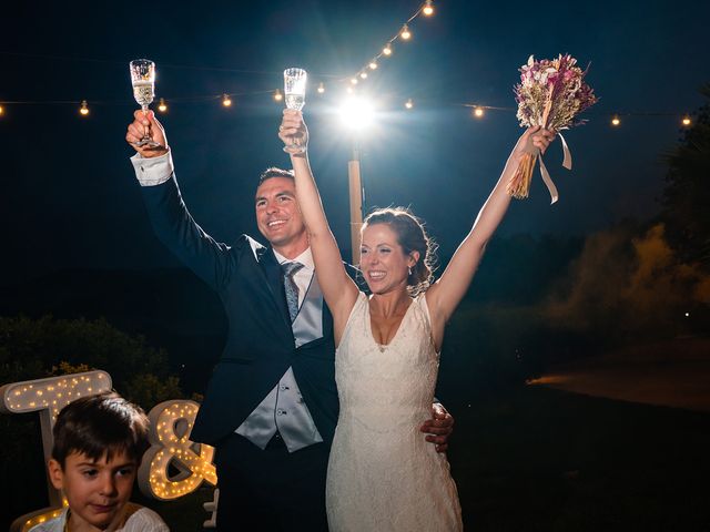 La boda de Ricardo y Isabel en Caracuel De Calatrava, Ciudad Real 63