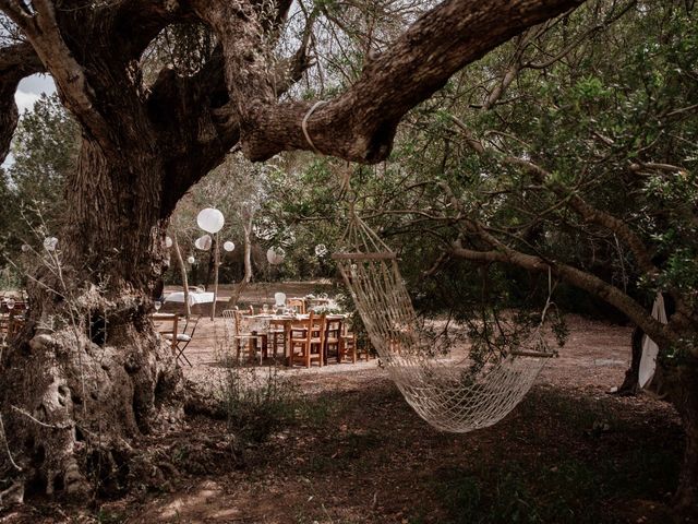 La boda de Kike y Fatima en Cala De San Vicente Ibiza, Islas Baleares 7