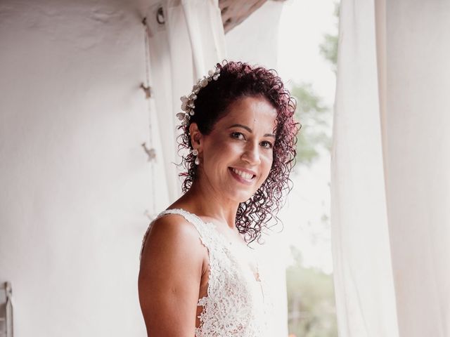 La boda de Kike y Fatima en Cala De San Vicente Ibiza, Islas Baleares 14