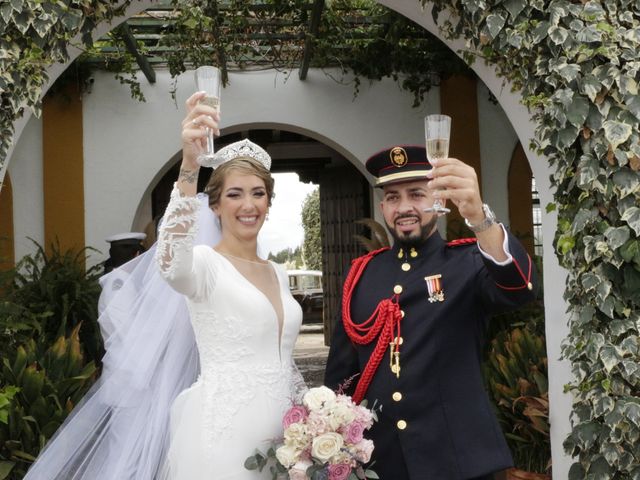 La boda de Francisco Javier y Vania en Espartinas, Sevilla 18