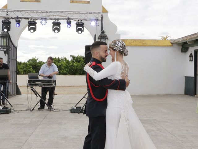 La boda de Francisco Javier y Vania en Espartinas, Sevilla 19