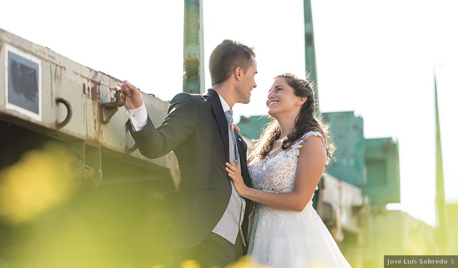 La boda de David y Nuria en León, León