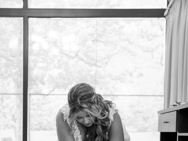 La boda de Adrian y Marta en O Grove (Resto Parroquia), Pontevedra 22