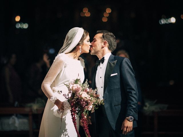 La boda de Alberto y María Jesús en Dos Hermanas, Sevilla 52