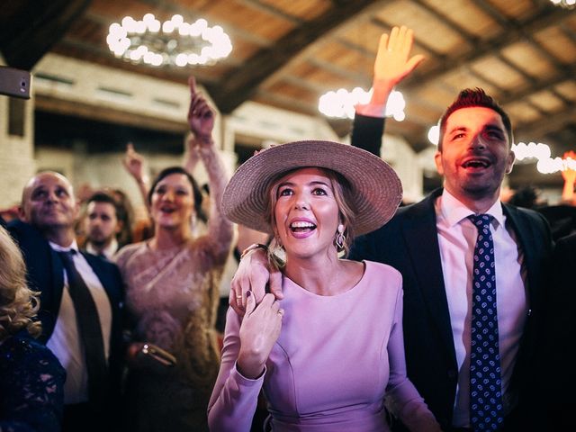 La boda de Alberto y María Jesús en Dos Hermanas, Sevilla 101