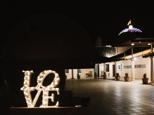 La boda de Rafa y Alba en Ballesteros De Calatrava, Ciudad Real 82