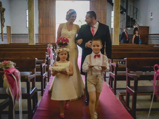 La boda de Emilio  y Wendy en San Jose De La Rinconada, Sevilla 27