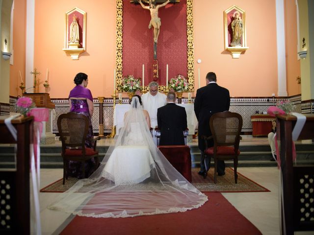 La boda de Emilio  y Wendy en San Jose De La Rinconada, Sevilla 33