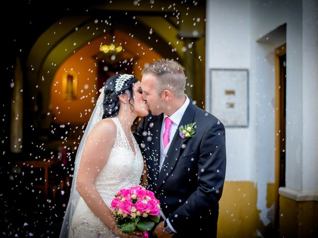 La boda de Emilio  y Wendy en San Jose De La Rinconada, Sevilla 36