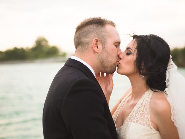 La boda de Emilio  y Wendy en San Jose De La Rinconada, Sevilla 63