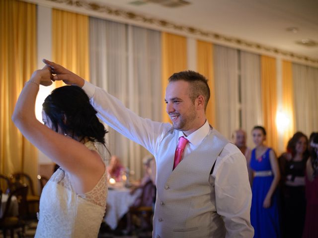 La boda de Emilio  y Wendy en San Jose De La Rinconada, Sevilla 93