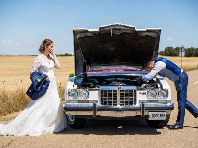 La boda de Francisco y Sofía en Medina De Rioseco, Valladolid 35