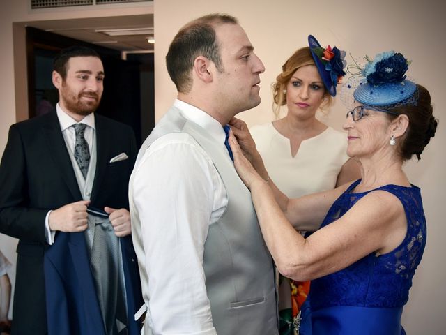 La boda de Juan y Soraya en Navalmoral De La Mata, Cáceres 4