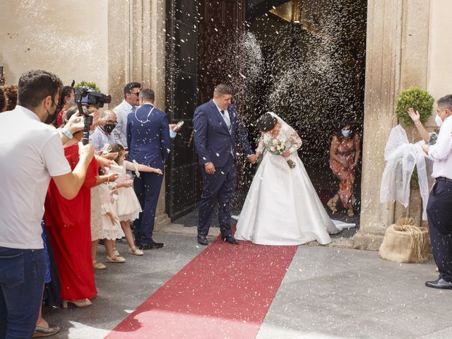 La boda de Jesús y María Luisa en Jerez De Los Caballeros, Badajoz 17