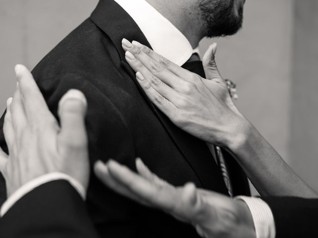 La boda de Mario y Ale en Santi Petri, Cádiz 40