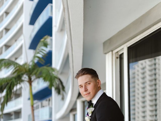La boda de Vladimir y Yana en Alacant/alicante, Alicante 9