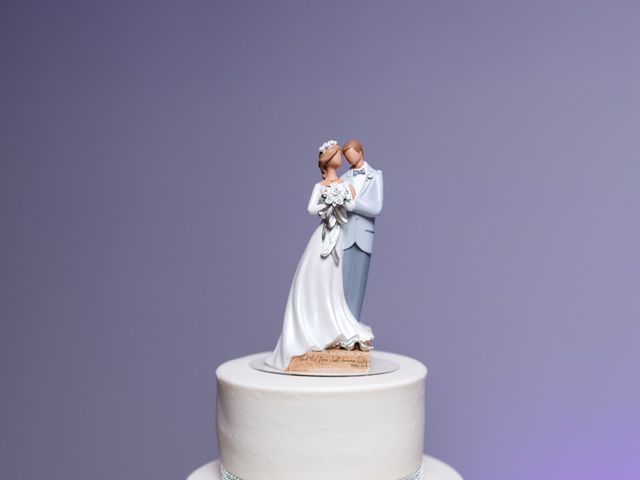 La boda de Vladimir y Yana en Alacant/alicante, Alicante 37