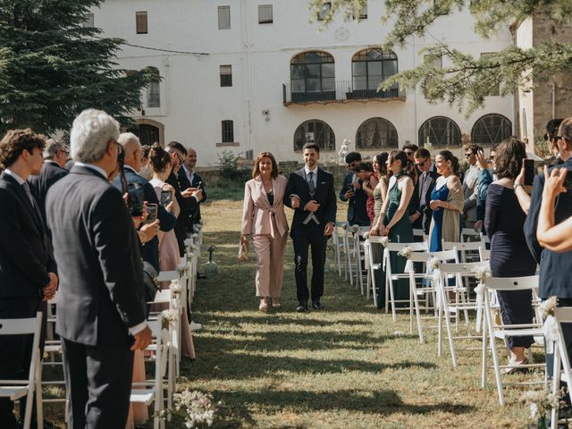 La boda de Mario y Marina en Casserres, Barcelona 32