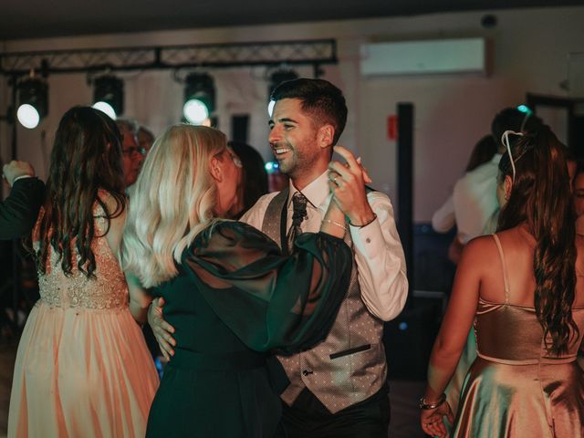 La boda de Mario y Marina en Casserres, Barcelona 88