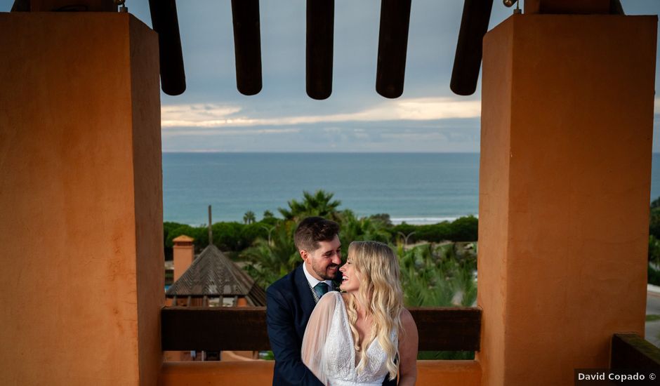 La boda de Mario y Ale en Santi Petri, Cádiz