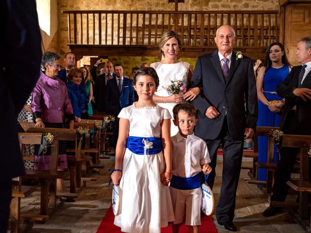 La boda de Jose y Nuria en La Bañeza, León 26