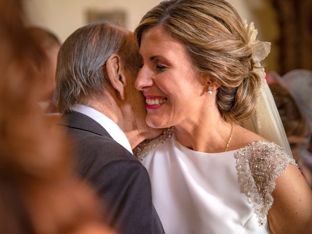 La boda de Jose y Nuria en La Bañeza, León 33