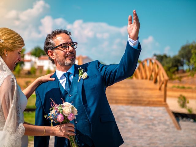 La boda de Jose y Nuria en La Bañeza, León 39
