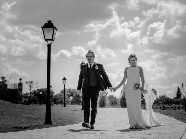 La boda de Jose y Nuria en La Bañeza, León 43