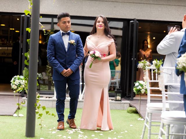 La boda de Diego  y Yenmari  en Pinto, Madrid 33