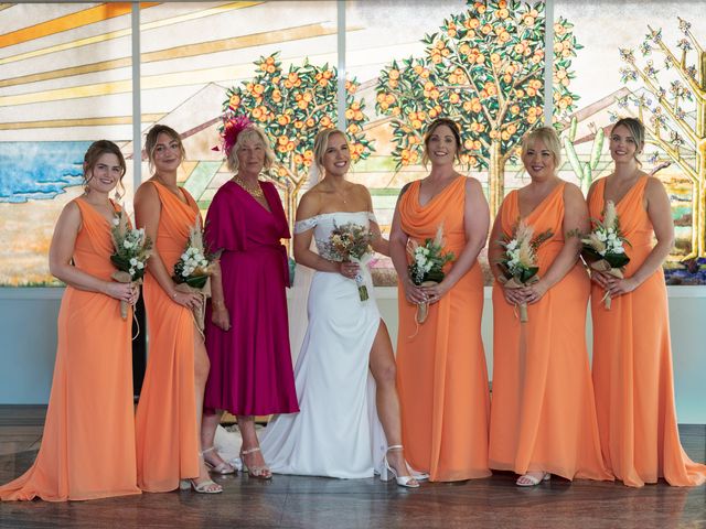 La boda de Luke y Jemma en Calella, Barcelona 40