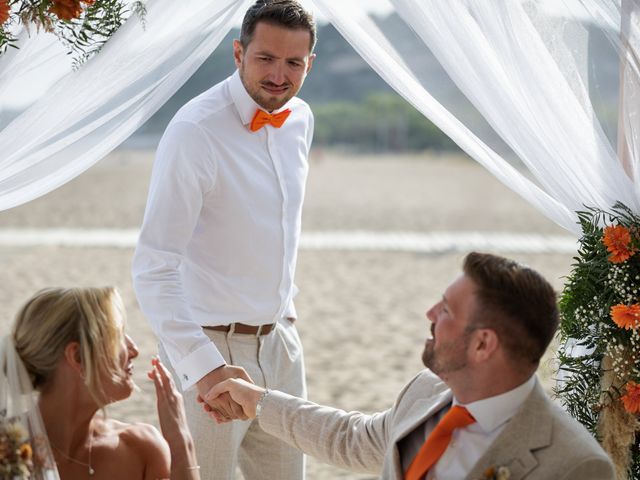 La boda de Luke y Jemma en Calella, Barcelona 70