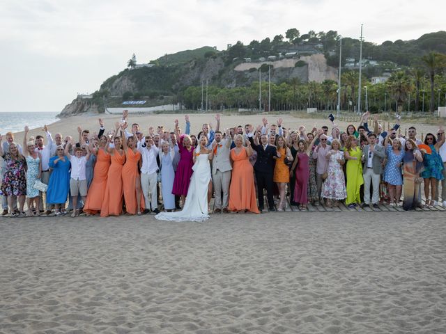 La boda de Luke y Jemma en Calella, Barcelona 126