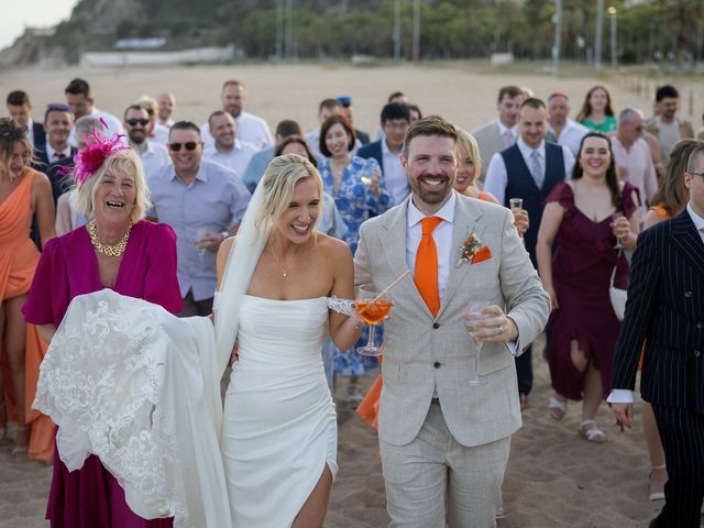 La boda de Luke y Jemma en Calella, Barcelona 128