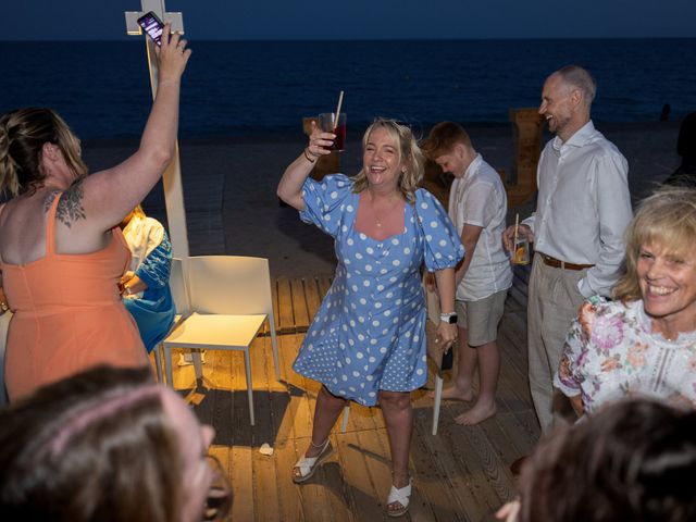 La boda de Luke y Jemma en Calella, Barcelona 166