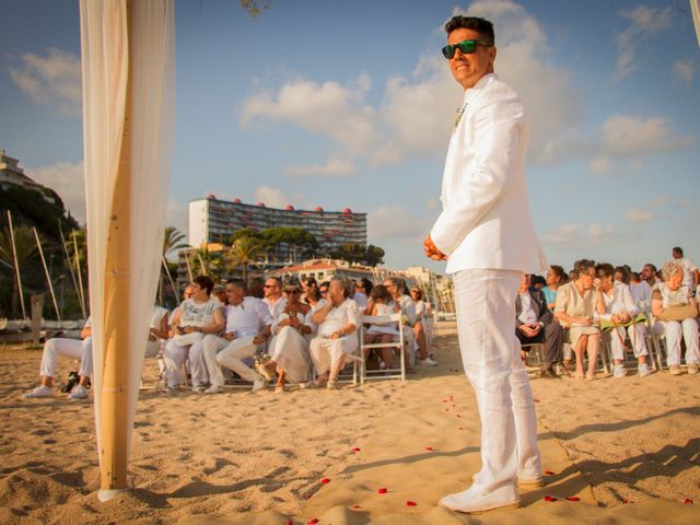 La boda de Tete y Elena en Arenys De Mar, Barcelona 32