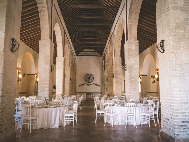 La boda de Enrique y Ana en Umbrete, Sevilla 29