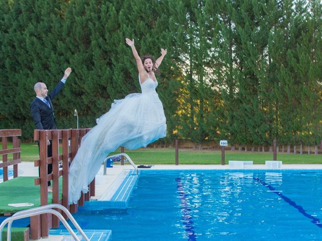 La boda de Luis y Mirena en Carracedelo, León 46