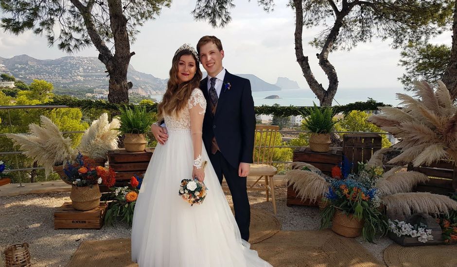 La boda de Katrin y Juanjo en Altea, Alicante