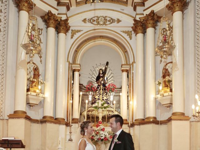 La boda de Javier y Mª Ángeles en Badajoz, Badajoz 15