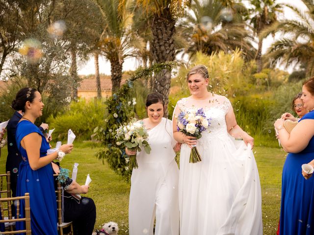 La boda de Gloria y Elena en Vilafranca De Bonany, Islas Baleares 41