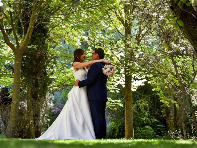 La boda de Raúl y Verónica en Villanubla, Valladolid 29