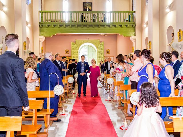 La boda de Laura y Raul en Torrejon De La Calzada, Madrid 20