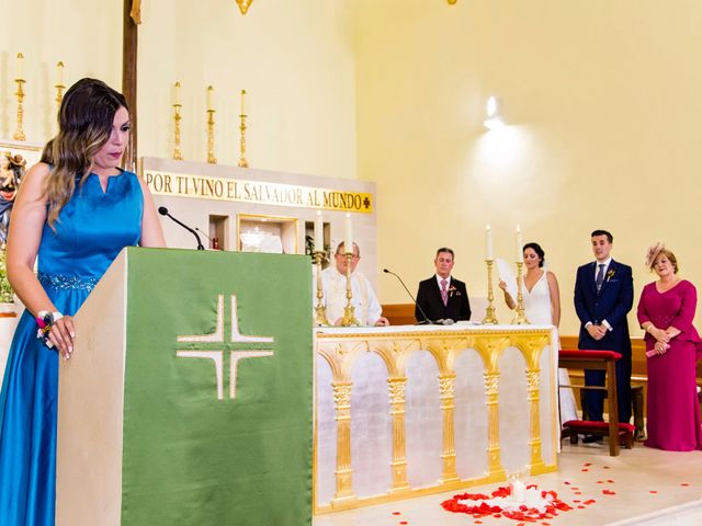 La boda de Laura y Raul en Torrejon De La Calzada, Madrid 31