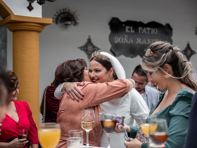 La boda de Laura y Juan Antonio en Utrera, Sevilla 46